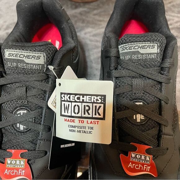 Sketcher’s Men’s Work Footwear Size 11 Black/Charcoal NWT - Picture 2 of 16